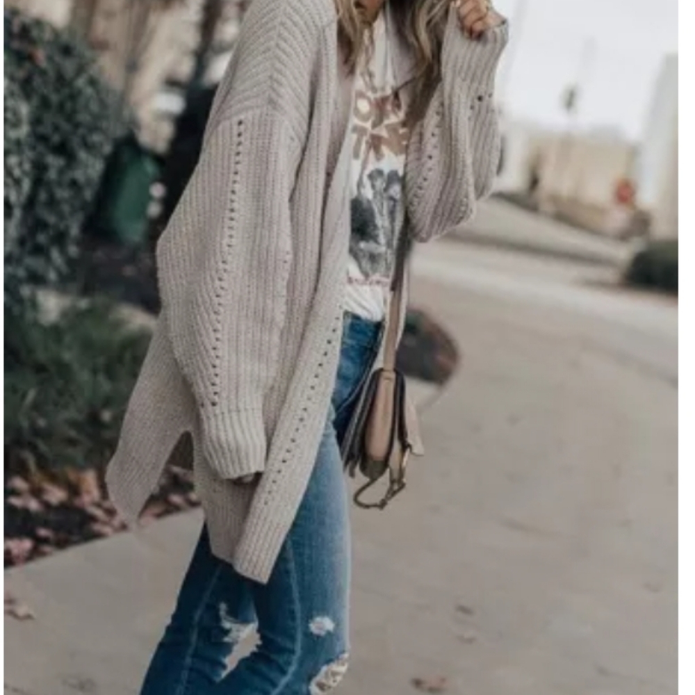 🔥New boutique beige cable knit cardigan - Picture 7 of 16
